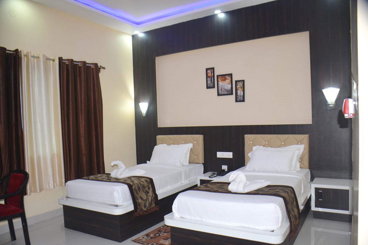Hotel Mariya Bodh Gaya Quarto foto